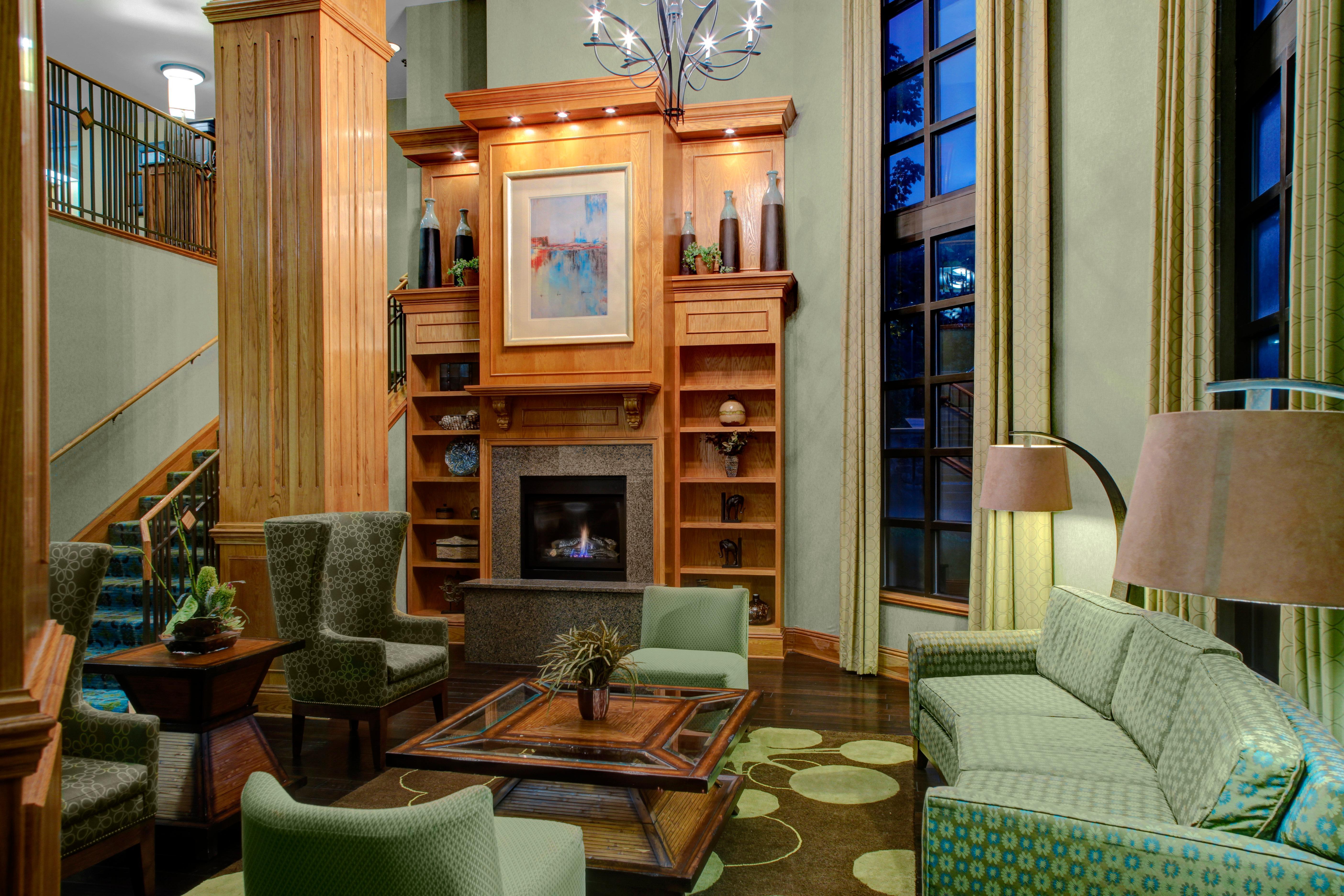 Holiday Inn Express Hotel & Suites Atlanta Buckhead By Ihg Ngoại thất bức ảnh