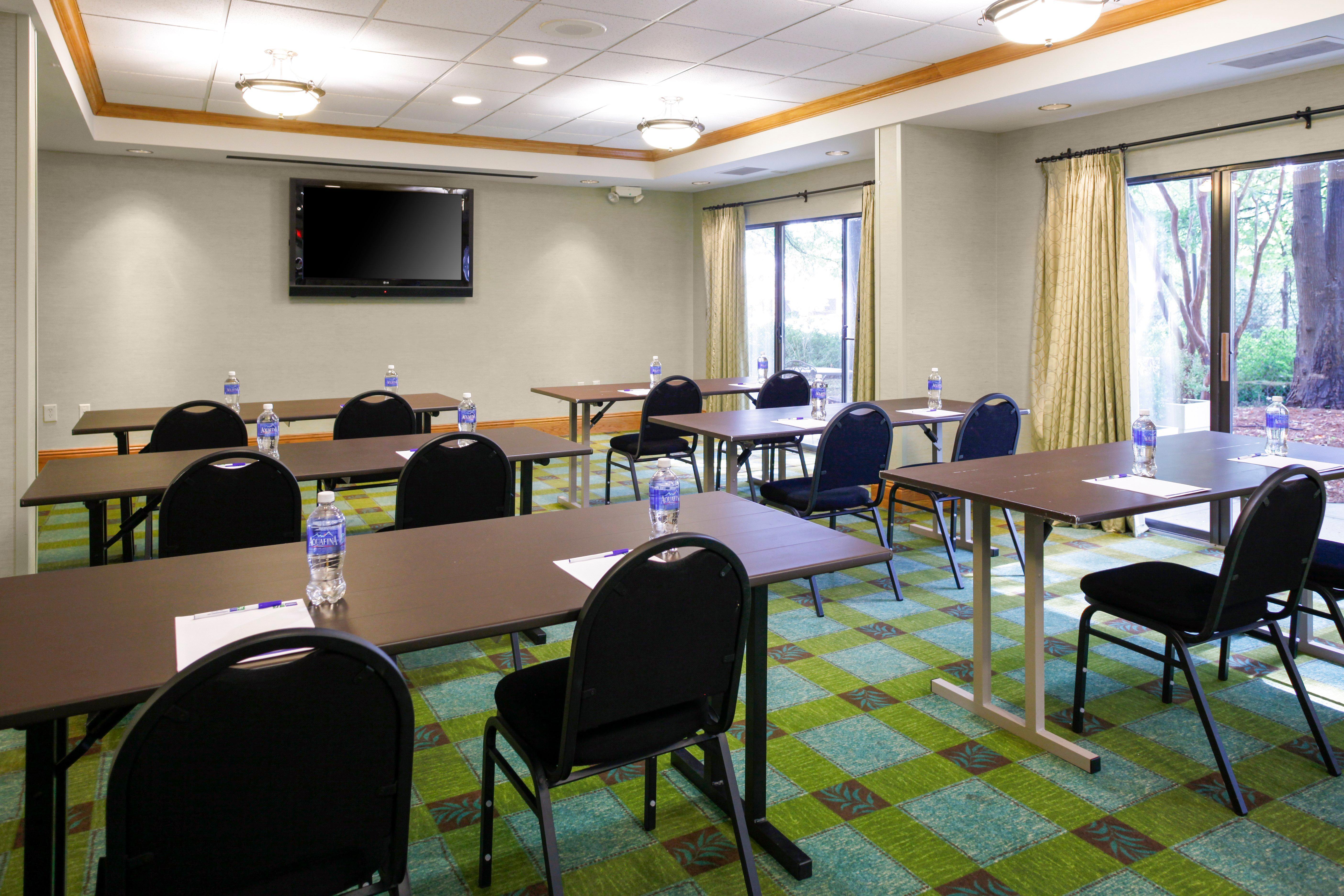 Holiday Inn Express Hotel & Suites Atlanta Buckhead By Ihg Ngoại thất bức ảnh