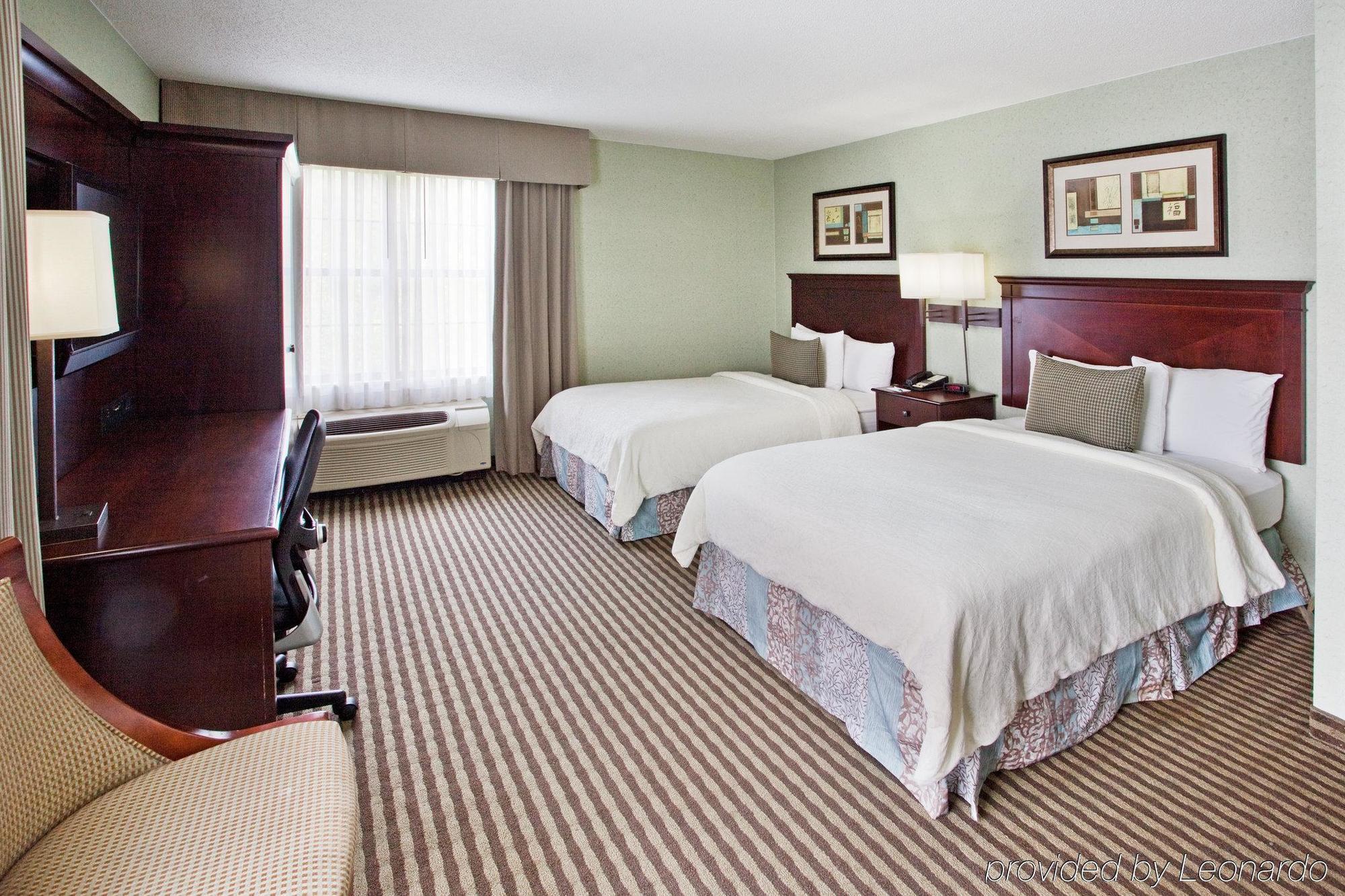 Holiday Inn Express Hotel & Suites Atlanta Buckhead By Ihg Ngoại thất bức ảnh