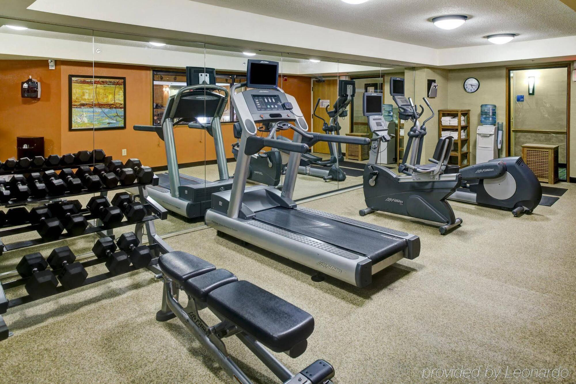 Holiday Inn Express Hotel & Suites Atlanta Buckhead By Ihg Ngoại thất bức ảnh